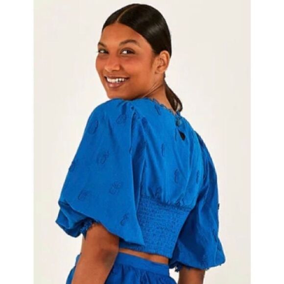 Farm Rio Blue 3D Pineapple Crop Top NWT Size Small - Picture 2 of 12